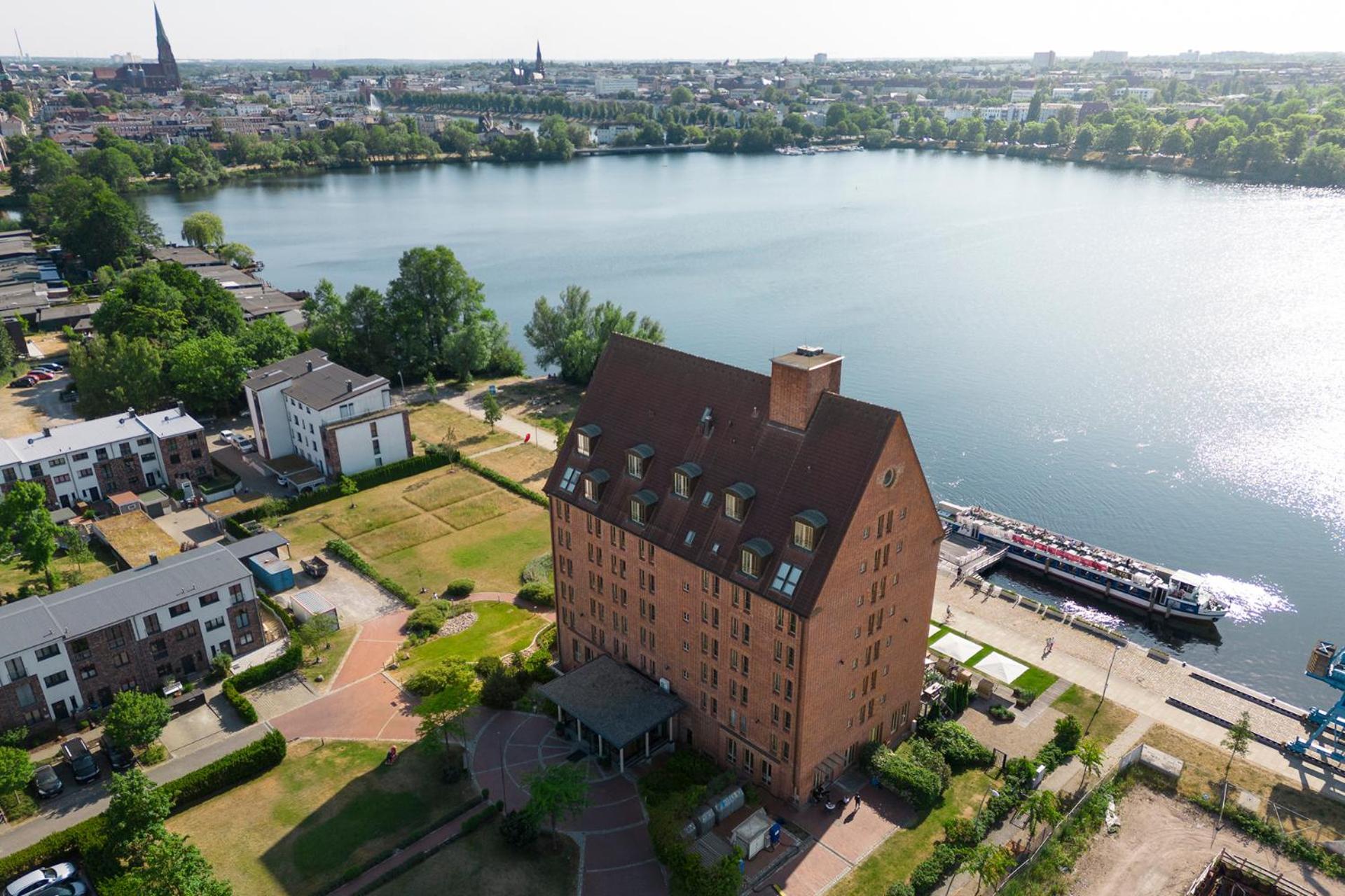 Hotel Speicher Am Ziegelsee Шверін Екстер'єр фото